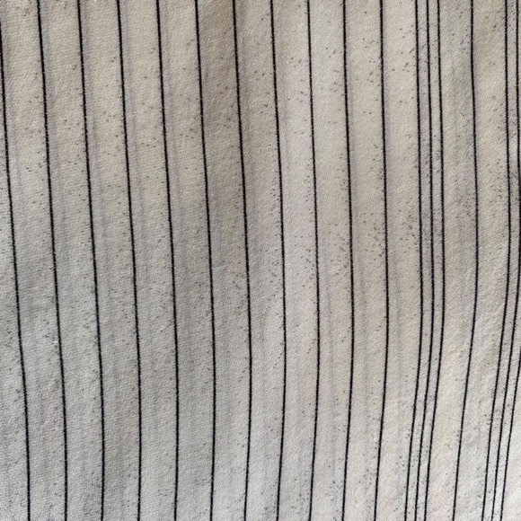 Vince Cream w/Black Variegated Stripes Tunic Blouse, Size Medium - Picture 8 of 8
